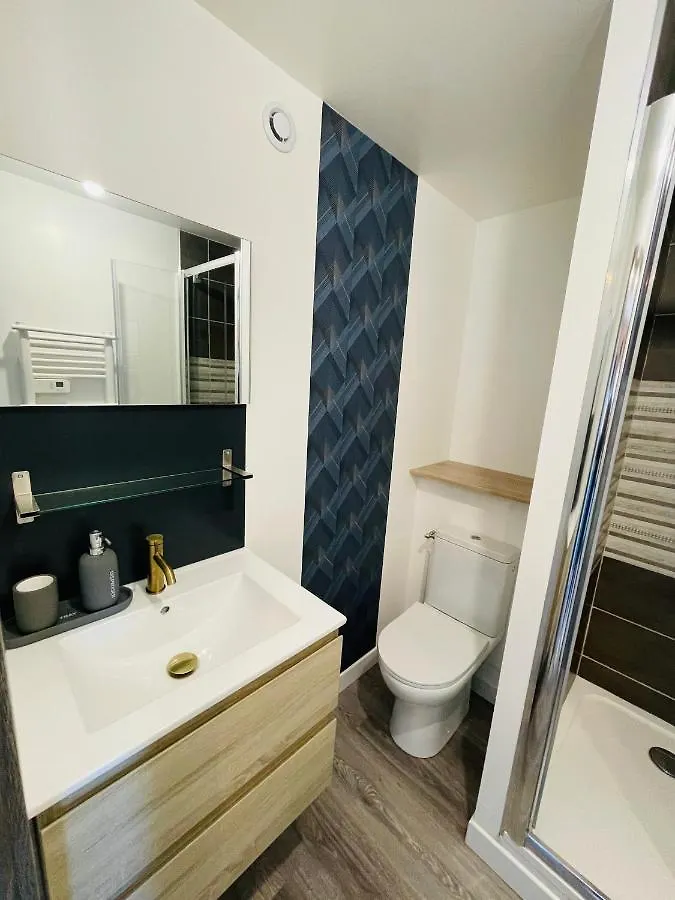 Appartement Studio 5 charmant tout équipé à la gare de Lorient